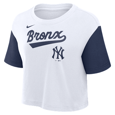 New York Yankees Script Women's Nike Dri-FIT MLB Cropped T